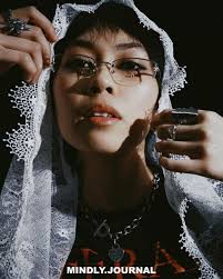 New DJ Agency Forges Path for Alternative Electronic Music in Hong Kong  DJ們日常除了接觸不同音樂，時裝潮人也認識不少，他們也慢慢變成打扮得很有自己一套，甚至走到幕前，像Peggy  Gou成為帶領潮流的人。隨時代變遷，由次文化轉換成主流文化，由地下走到各大場合 ...