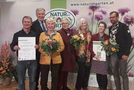 Check spelling or type a new query. Sonderpreis Fur Initiative Munden Bluht Und Summt Stadt Hann Munden