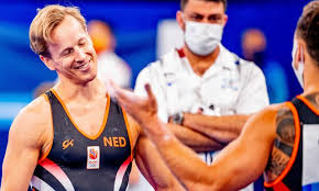 Epke jan zonderland ron is a dutch gymnast and 2012 olympics gold medalist in the high bar. Epke Zonderland Ends Gymnastics Career In Tokyo Pledge Times