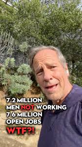 What happens when you stick to your guns💪 Link in bio to apply for  scholarship. #workethic #scholarship #auto #backtowork