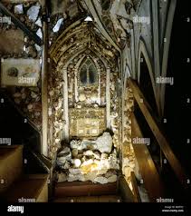 A la ronde house hi-res stock photography and images