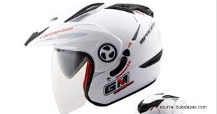 Pilihlah yang paling sesuai dengan preferensi anda dan cegah motor kesayangan anda dicuri orang! 6 Helm Half Face Terbaik Untuk Wanita