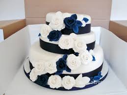 Maybe you would like to learn more about one of these? Wedding Cake Ivory And Navy Blue Roses Elaine Flickr