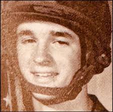 Where are the photos from 4th Regiment?