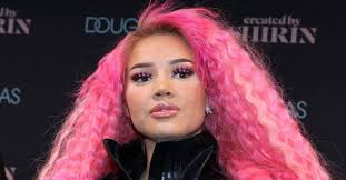 Discover images and videos about shirin david from all over the world on we heart it. Shirin David Reveals Her Body Measurements 90 60 111 Law Crime News