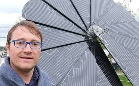 Aquarium. Les smartflowers chauffent l'eau des poissons