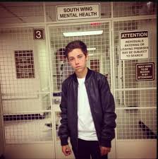 19 jeremy allen white played a junkie in a film that flopped. Image About Actor In Ethan Cutkosky By Oceane