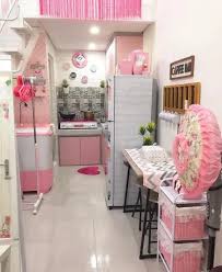 Mungkin selanjutnya akan timbul pertanyaan bagaimana cara membuat cat rumah kita jadi lebih baik lagi. Lingkar Warna 14 Inspirasi Desain Rumah Kecil 2 Lantai Dengan Kombinasi Warna Pink
