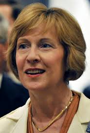 Bump staves off 2 challengers, keeps auditing job