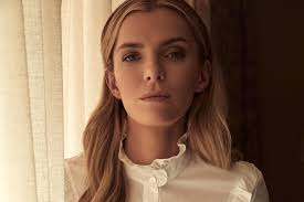 Betty gilpin simply beautiful beautiful women happy things photoshoot inspiration beautiful actresses blondes pretty girls photo shoot. Betty Gilpin The Hunt Raises A Deranged Eyebrow At A Divided America Vanity Fair