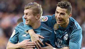 Cristiano ronaldo dos santos aveiro goih comm (portuguese pronunciation: Kommentare Bei Capital Bra Cr7 Und Co Toni Kroos Sorgt Fur Lacher Auf Instagram