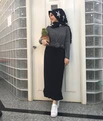 Pinterest Adarkurdish Pinterest Adarkurdish Tesettur Etek Modelleri 2 Tesettur Etek Modelleri 20 In 2020 Islamic Fashion Street Hijab Fashion Muslim Fashion