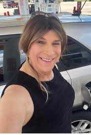 For anyone questioning the legality of attacking Venezuela and abducting  their leader: Remember we're talking about a highly corrupt leader, a known  criminal who used his high office to make billions for