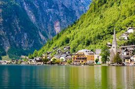 Kurz und seine türkise partie ist ein selbsgefälliges, reines pr produkt und muss beendet werden. How To Spend A Magical One Day In Hallstatt Austria 2021 Itinerary Adventurous Miriam