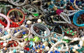 Photo Trop de mtaux lourds? Les douanes saisissent plus de 5.000 ...