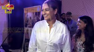 Sonakshi Sinha Anand Mahindra Atul Kasbekar At Proud Fathers For Daughters Initiative Season 4 Youtube Anand mahindra is the chairman and managing director of mahindra group. sonakshi sinha anand mahindra atul kasbekar at proud fathers for daughters initiative season 4