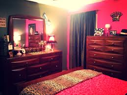 Pin By Meegan Loper On My Dream Bedroom Hot Pink Bedrooms Girly Bedroom Bedroom Decor