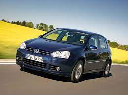 Providing a generous supply of torque, the golf with available automatic transmission doesn't just pass the test, it passes with flying colors. Vw Golf V Immer Vorne Dabei Berlin De