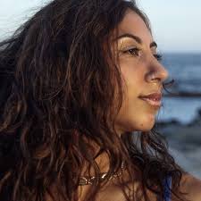 Yolanda Collins (@violant.c.o) • Threads, Say more