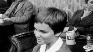 A Mazzy Star interview: "There's happiness, but there's also torture..."