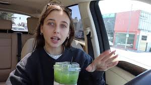 How To Edit Like Emma Chamberlain - Youtube