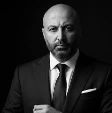 سلام وعليكم بدي حكيم شرايين وقلب مين عندكم ؟ مع رقم تليفون يرضى عليكم  #Amigos🇱🇧