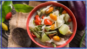 Common ingredients are young unripe jackfruit, eggplant, chayote, melinjo beans and leaves, long beans, green chili pepper. Manfaat Sayur Lodeh 7 Warna Ternyata Mengandung Antioksidan Bagian 1