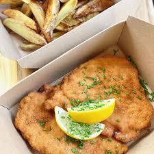 Book deutsches haus, kitzingen on tripadvisor: Deutsches Haus Kitzingen Unsere Schnitzelbox Dienstag Bis Samstag 17 00uhr 20 00uhr Donnerstag Mittagsabholung Zwischen 11 30uhr 13 30uhr Zur Wahl Stehen Wiener Art Gefullt Mit Angemachten Kase Und Rohem Schinken