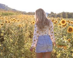 In even years (starting in 2016) verdant valley farm, located adjacent to the clear meadow farm sunflower fields, is the location for the maryland sunflower festival. Best Tips For Visiting A Sunflower Field Sightseeing Senorita