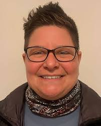 Pam Lassiter's Instagram, Twitter & Facebook