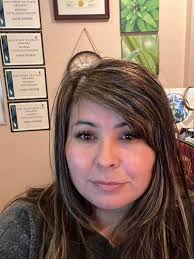 Dana Thorne's Instagram, Twitter & Facebook