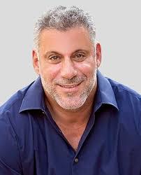 Greg Downs's Instagram, Twitter & Facebook