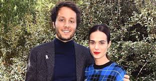 Vianney, de son vrai nom vianney bureau, né à pau le amant puissant et loyal vous exigerez en retour de votre compagne qu'elle soit la plus belle et la plus. Vianney Decouvrez Catherine Robert Sa Compagne