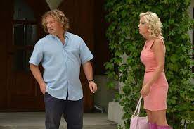 Ranczo wilkowyje is a polish film released in 2007 directed by wojciech adamczyk, which follows the story of television series produced by tvp ranczo. Ranczo 8 Sezon Wioletka Magdalena Waligorska Stasiek Arkadiusz Nader