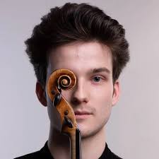 Jour-Fixe-Konzert im Musikinstrumenten-Museum 📅 Mittwoch, 20. August 2025  🕞 15:30 Uhr 📍 Musikinstrumenten-Museum Berlin 🎟️ Eintritt frei Am  Mittwoch, 20. August um 15:30 Uhr begrüßen wir das Idamante Trio im Rahmen  unserer