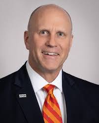 Eric Cauble's Instagram, Twitter & Facebook