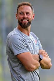 Co coach Marc Endres Unterhaching single picture, action, action, 26 08  2023, Unterhaching Germany