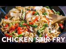Chicken Stir Fry With Rice Noodles 30 Minute Meal Chicken Stir Fry With Noodles Chicken Stir Fry Chicken Stir
