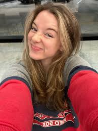 lydia (@lydia.burnham)