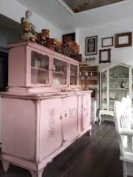 Altrosa Berta Ein Engeln Madchenbuffet Mit Patina Wachsakzentuierungen Berta Ein Madchen Painting Furniture Diy Pink Furniture Restoring Old Furniture