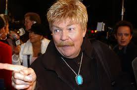 Rip Taylor, madcap comic personality, dies at 88