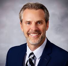 Dustin Hollevoet, DDS