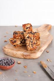 Make these super easy healthy trail mix granola bars for snacks at home or on the go! Keto Peanut Butter Granola Bars Without Oats