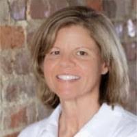 Genevieve Denton's Instagram, Twitter & Facebook