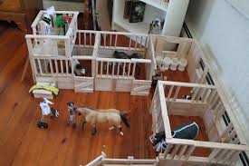 How to make a breyer barn out of cardboard. Schleich Diy Google Zoeken Toy Horse Stable Toy Barn Horse Barns