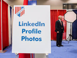 Here S What An Effective Linkedin Profile Looks Like In 2018 Business Insider Linkedin Profile Linkedin Job Job Advice
