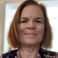 Karen Grande's Instagram, Twitter & Facebook