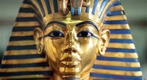 عالم آثار خنجر الملك توت عنخ آمون صنعته كائنات فضائية صور Tutankhamun Egyptian Art The Boy King