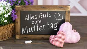 Der muttertag findet in deutschland am zweiten sonntag im mai statt. Die 10 Schonsten Muttertagsspruche Wunderkarten Magazin