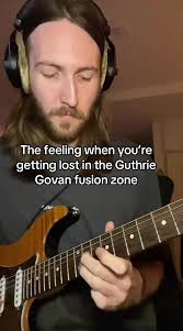 Guthrie Govan Fusion: Mastering Electric Guitar Licks